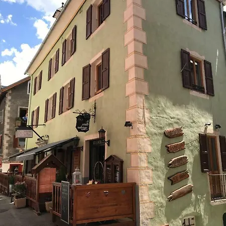 Hotel De La Paix